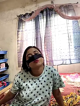 Love Queen11 online show from 26, 10, 2025