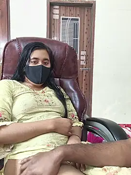 Love Queen11 online show from 11, 2, 2026