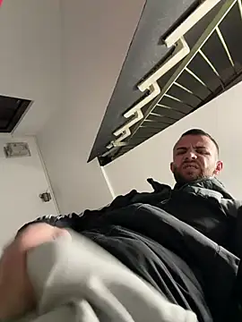 sexyman1936 online show from 19, 2, 2026