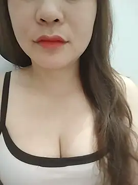 Girl Shy2000 online show from 30, 5, 2026