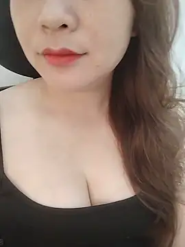 Girl Shy2000 online show from 30, 5, 2026