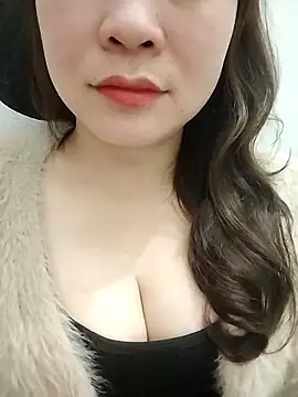 Girl Shy2000 online show from 8, 3, 2026