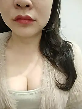 Girl Shy2000 online show from 3, 2, 2026