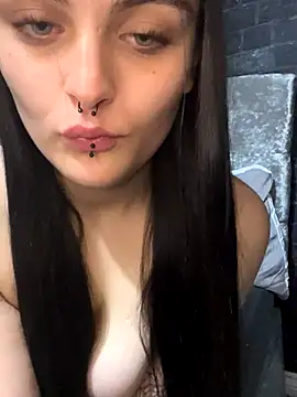 ScarStarX online show from 9, 10, 2025