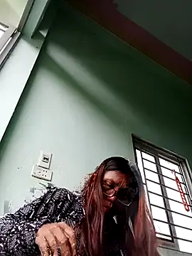 bella-bae online show from 26, 9, 2025