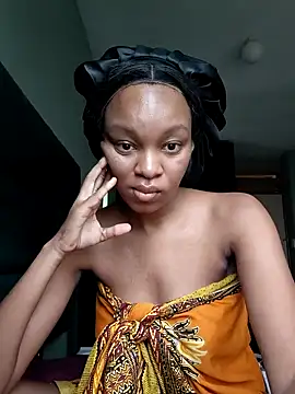 Devoted-PoppyXX online show from 24, 9, 2025