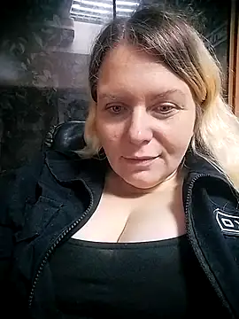 Fiona696 online show from 5, 10, 2025