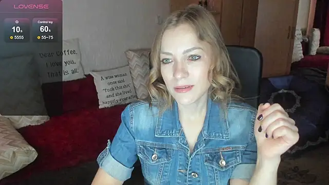 Snapshot of Tiffany_Bates chatting on 26, 6, 2026 Tiffany Bates online show from 26, 6, 2026