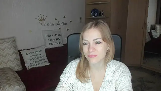 Tiffany Bates online show from 20, 10, 2025