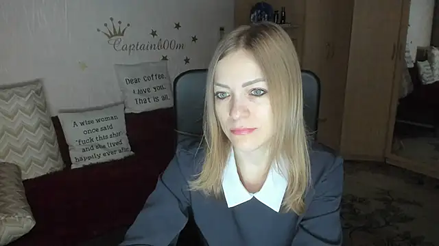 Tiffany Bates online show from 2, 11, 2025