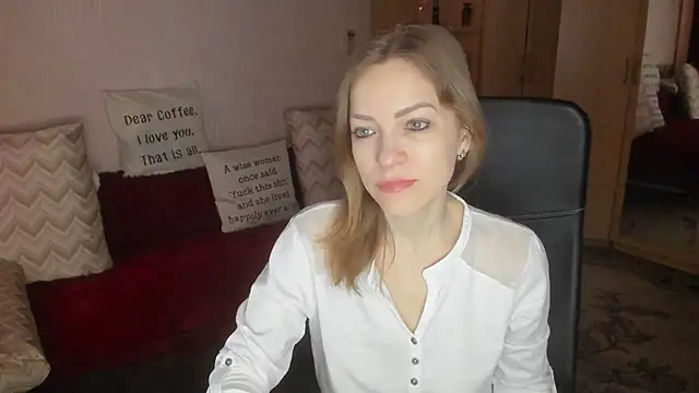 Tiffany Bates online show from 23, 3, 2026