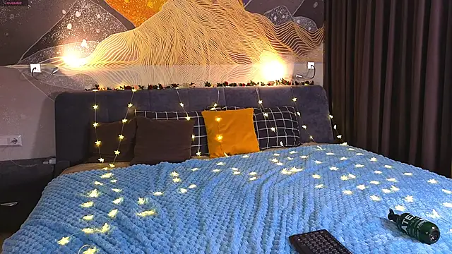 MilaYumi online show from 18, 4, 2026