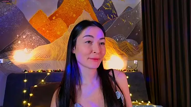 MilaYumi online show from 15, 4, 2026