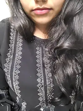 Miss Rose   online show from 13, 10, 2025