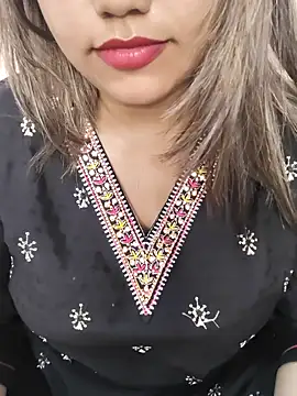 Miss Rose   online show from 2, 11, 2025