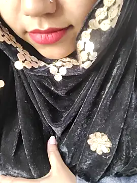 Miss Rose   online show from 14, 2, 2026