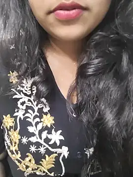 Miss Rose   online show from 11, 10, 2025