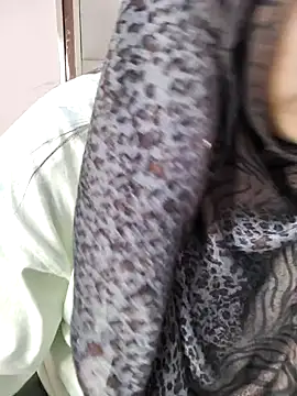 Miss Rose   online show from 2, 4, 2026