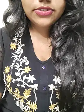 Miss Rose   online show from 1, 10, 2025