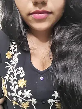 Miss Rose   online show from 2, 10, 2025