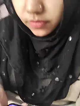 Miss Rose   online show from 15, 1, 2026