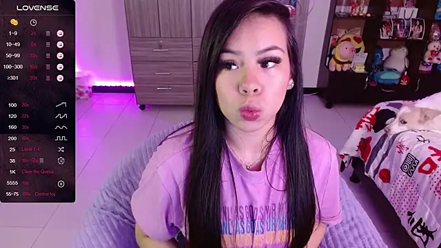 Snapshot of Isaabellaa_24 chatting on 22, 10, 2025 Isaabellaa 24 online show from 22, 10, 2025
