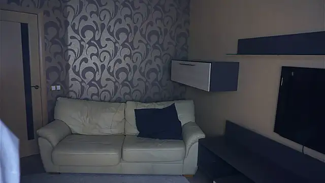 JeanieHelget online show from 1, 10, 2025