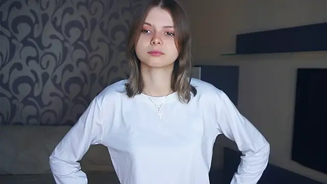 JeanieHelget online show from 2, 10, 2025