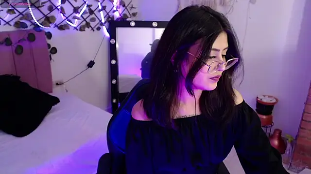 isa bunny18 online show from 3, 11, 2025