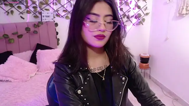 isa bunny18 online show from 12, 11, 2025