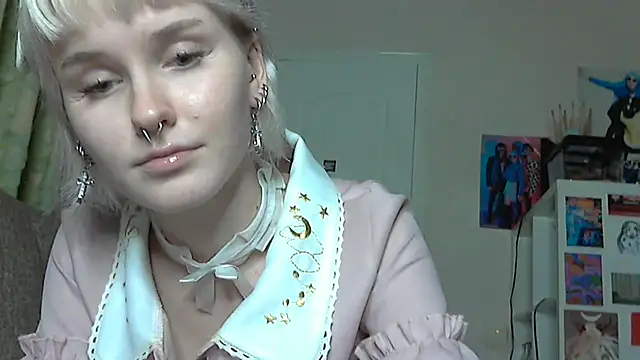 Paradoxy  online show from 4, 12, 2025