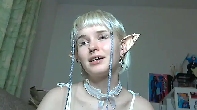 Paradoxy  online show from 19, 12, 2025