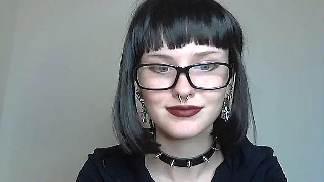 Paradoxy  online show from 26, 10, 2025