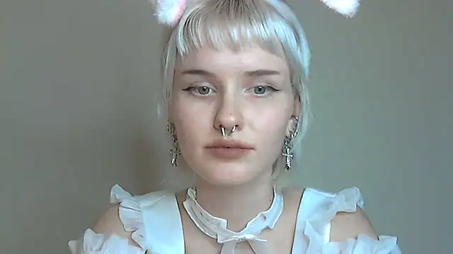 Paradoxy  online show from 28, 10, 2025