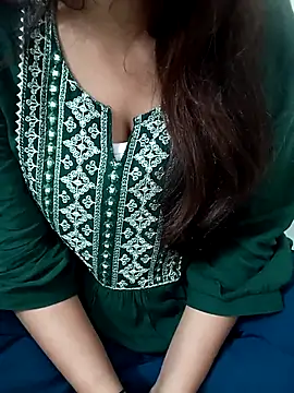 Minakshi 677 online show from 7, 2, 2026