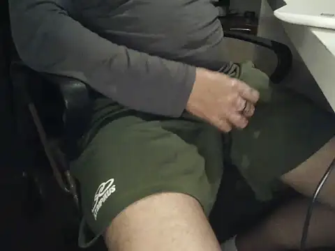 Snapshot of domruanbr chatting on 9, 11, 2025 domruanbr online show from 9, 11, 2025