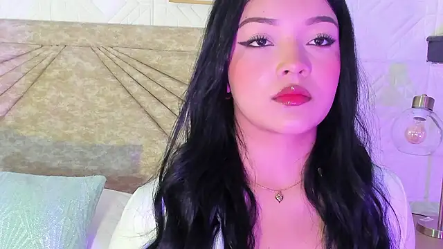 EmmaBlossom online show from 4, 2, 2026