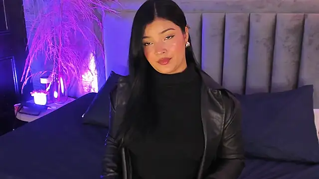 EmmaBlossom online show from 27, 10, 2025