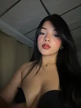 EmmaBlossom online show from 1, 3, 2026