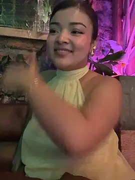 EmmaBlossom online show from 8, 2, 2026