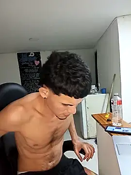 Pingasaboy20 online show from 17, 10, 2025