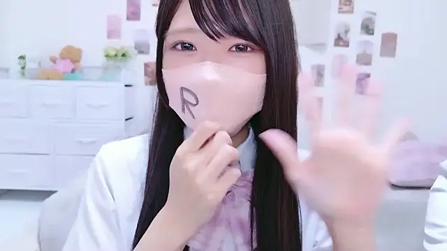 rinochi  online show from 27, 9, 2025