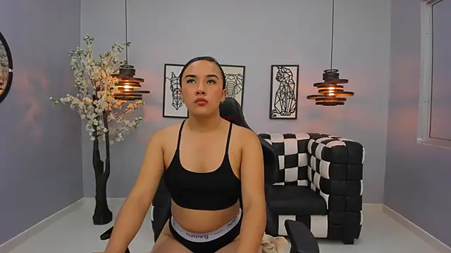 Kira Naughty online show from 28, 9, 2025