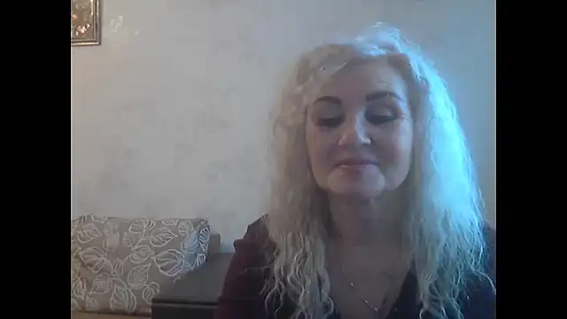 Snapshot of LadySexyBlond chatting on 3, 4, 2026 LadySexyBlond online show from 3, 4, 2026