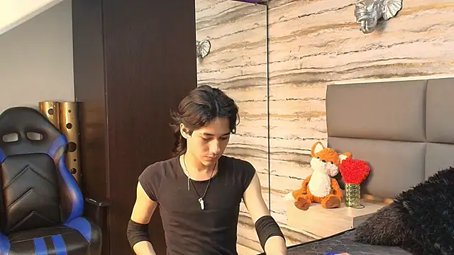 Lovers 21 online show from 25, 2, 2026