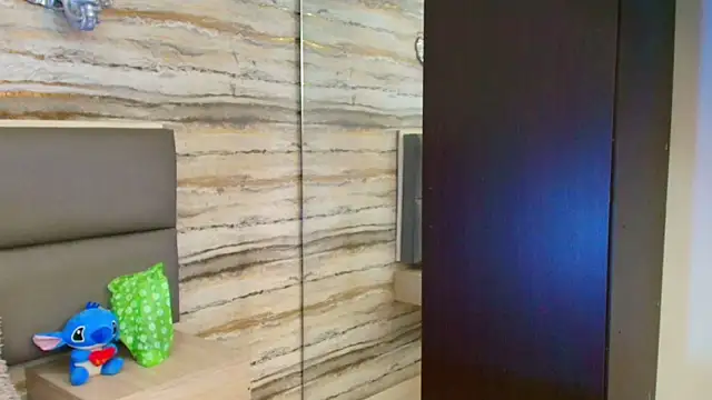 Lovers 21 online show from 4, 11, 2025