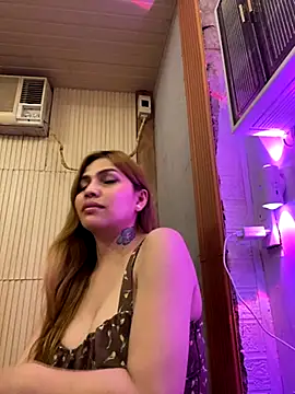 MissFlammarah online show from 21, 11, 2025