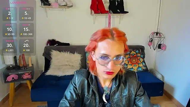 Moon Fox online show from 1, 11, 2025