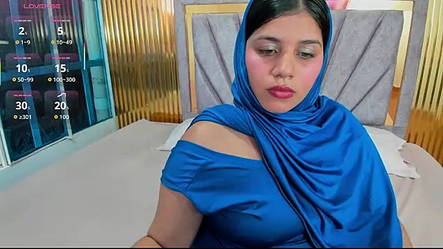 Amyra Rasi online show from 26, 11, 2025