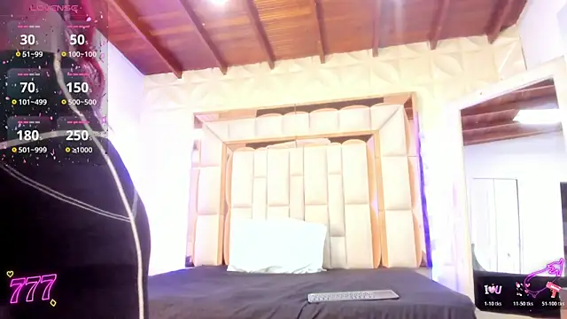 Sarah Adamss online show from 31, 3, 2026